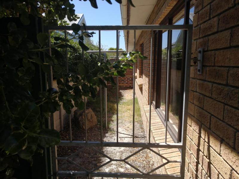 6 Bedroom Property for Sale in Vermont Western Cape